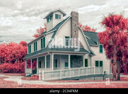 Eldora Statehouse Canaveral National Seashore in Infrarot IR Chrome fotografiert. Eine historische Stätte aus der Eldora Gemeinde, ein Winterresort Stockfoto