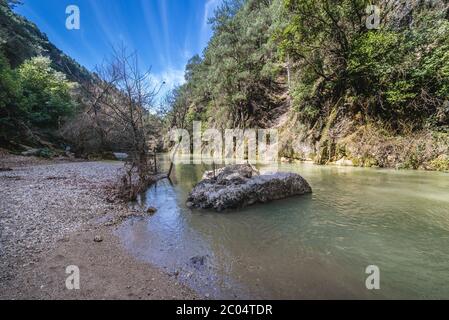 Chouwan See am Abraham River in Jabal Moussa Biosphärenreservat an den Hängen des Mount Lebanon in Keserwan District of Lebanon Stockfoto