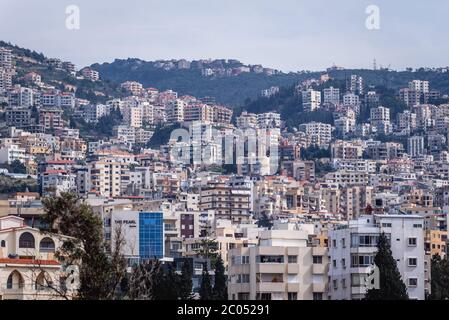 Wohngebäude in Byblos, größte Stadt im Libanongebirge Stockfoto