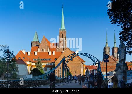 Blick auf die Cathedral Island über die Tumski-Brücke, Breslau, Polen Stockfoto