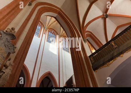 Das Innere der Kirche St. Elisabeth, Breslau Stockfoto