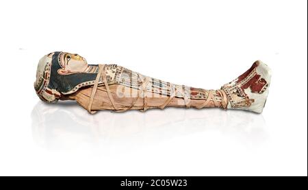 Alte ägyptische Mumie eines Babys und bemalte Cartonnage funereal Maske - spät Ptolomäische römische Periode, 1at Cent BC bis 2 Cent AD. Ägyptisches Museum, Turin. Stockfoto