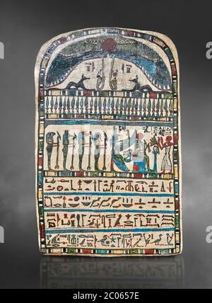 Alte ägyptische Stele, die vom Hohepriester Padiamenemipet Ra-Harakhty, Kalkstein, späte Periode, 26. Dynastie, (580-520 BC), Deir el-Medina, Katze gewidmet wurde Stockfoto
