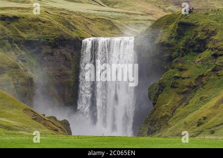 Skógafoss Wasserfall, Skogafoss, Skogar, Umgehungsstraße, Suðurland, Sudurland, Südisland, Island, Europa Stockfoto