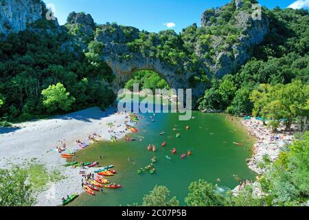 Vallon Pont d'Arc, Departement Ardeche , Auvergne-Rhone-Alpes, Frankreich Stockfoto