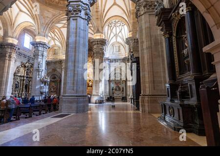 Innenraum von Basílica de Santa María del Coro, San Sebastian, Gipuzkoa, Baskenland, Spanien Stockfoto