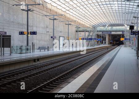 Zu einem vollständigen Erliegen des Personenflugverkehrs im Zusammenhang mit der Corona-Krese am Flughafen Köln/Bonn. Köln, 07.04.2020 Stockfoto