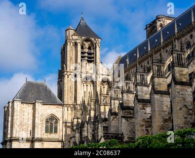 Bourges Europäische Kulturhauptstadt 2028, Kathedrale Saint Etienne, Departement Cher, UNESCO-Weltkulturerbe, Centre-Val de Loire, Frankreich, Europa Stockfoto