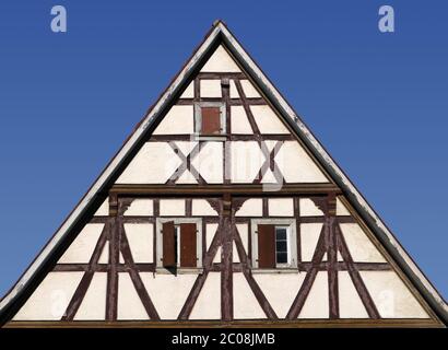 Giebel eines Fachwerkhauses in Deutschland Stockfoto