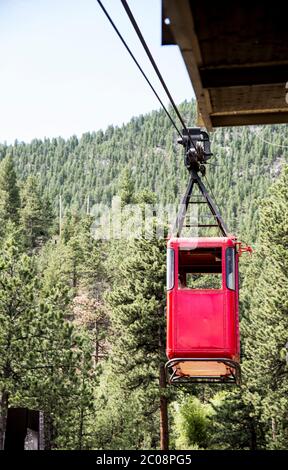 Estes Park ist eine statutarische Stadt in Larimer County, Colorado, USA. Ein beliebtes Sommerresort in der Nähe des Rocky Mountain National Park Stockfoto