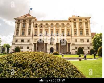 Das Czernin-Palast, oder Cernin-Palast, Barockschloss und Sitz des tschechischen Außenministeriums, Prag, Tschechische Republik Stockfoto