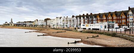 Die Strandpromenade, Central Parade, Herne Bay Town, Kent County; England; Großbritannien Stockfoto