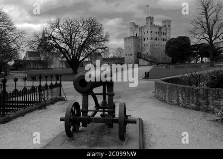 Sommeransicht von Rochester Castle, Rochester City, Kent County, England, Großbritannien Stockfoto