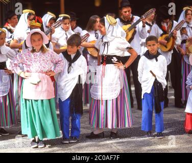 Kanarische Kinder Volkstänzer, Costa Teguise, Lanzarote, Kanarische Inseln, Spanien Stockfoto