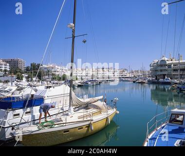 Puerto Marina., Benalmádena, Costa del Sol, Andalusien (Andalusien), Königreich Spanien Stockfoto