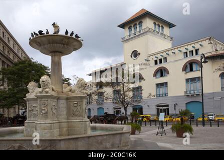 Kuba. Altstadt Von Havanna. Sierra Maestra Havanna und Founta Stockfoto