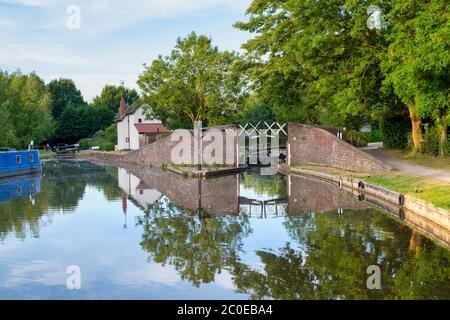 Kingswood Canal Junction wo der Stratford-upon-Avon Kanal auf den Grand Union Canal in Lapworth, Warwickshire, England trifft Stockfoto