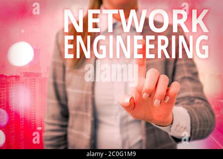 Handschrift Text Schreiben Netzwerk-Engineering. Konzeptionelle Foto-Profi, der die Fähigkeiten hat, um das Netz zu überwachen Stockfoto