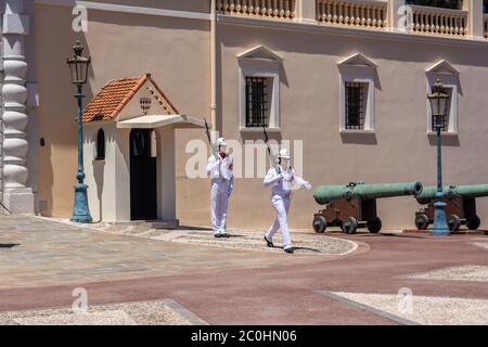 Wachen vor dem Palast von Monaco Stockfoto