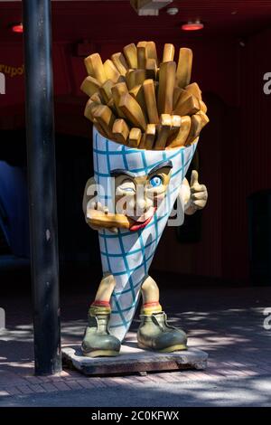 Pommes frites Konus Dummy in einem Vergnügungspark Stockfoto