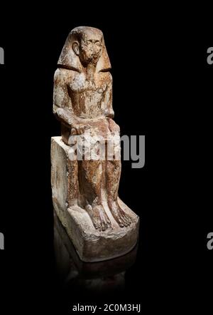 Alte ägyptische Statue von Wahka Sohn von Neferhoptep, Reich der Mitte, 13. Dynastie, (1760 v. Chr.), QAW el-Kebir, Grab 7. Ägyptisches Museum, Turin. Schwarzer Rücken Stockfoto