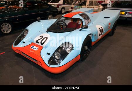 Dreiviertelansicht eines ICON 917K, straßenlegale Le Mans Nachbildung eines Porsche 917 von Dave Eton mit einem handgebauten luftgekühlten 964-Motor Stockfoto