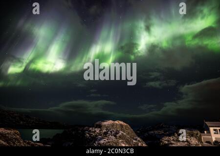 Nordlichter über Norwegen. Stockfoto