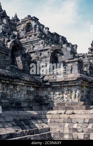 Borobudur Statue, Relief und Stupa Stockfoto