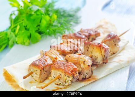 Kebab auf Lavasch Stockfoto