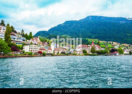 Weggis Panoramablick. Weggis ist eine Stadt am nördlichen Ufer des Vierwaldstättersees im Kanton Luzern in der Schweiz Stockfoto