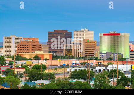 Albuquerque, New Mexico, USA downtown Stadtbild in der Dämmerung. Stockfoto