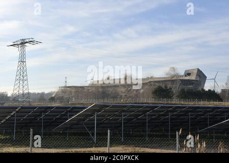 Sprengung des Kraftwerks in Hagenwerder 05/12 Stockfoto