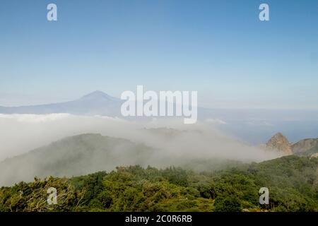 Der Teide im Garajonay Nationalpark in La Gomera, Kanarische Inseln, Spanien Stockfoto