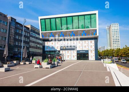 DORTMUND, Deutschland - Juli 04, 2018: Die Deutsche Fußball-Museum oder DFB-Museum ist das Nationale Museum für Deutsche Fußball in Dortmund, Deutschland Stockfoto