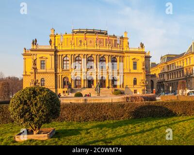 Rudolfinum - Neorenaissance-Gebäude und Sitz der Tschechischen Philharmonie, Prag, Tschechische Republik Stockfoto