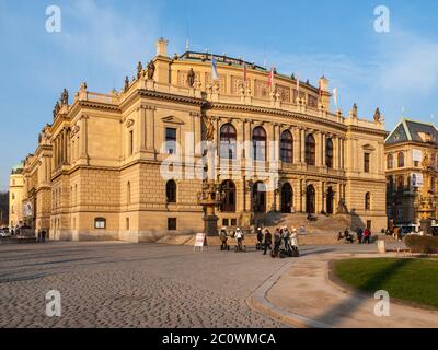 Rudolfinum - Neorenaissance-Gebäude und Sitz der Tschechischen Philharmonie, Prag, Tschechische Republik Stockfoto