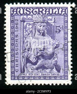 AUSTRALIEN - UM 1962: Briefmarke gedruckt von Australien, zeigt Madonna mit Kind, um 1962 Stockfoto