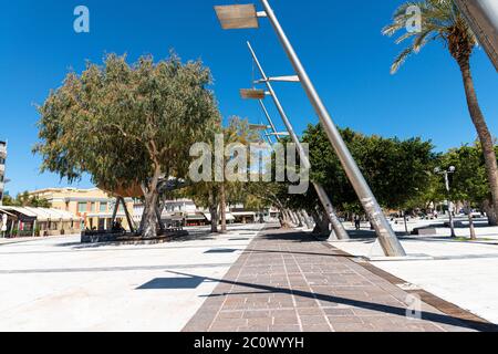 Berühmter Platz der Freiheit, Heraklion historisches Zentrum, beliebter Shopping Outlet Point. Einkaufszentrum Heraklion mit Modegeschäften für Designer. Tra Stockfoto