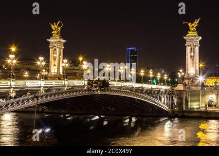 Brücke des Alexandre III in Paris Stockfoto