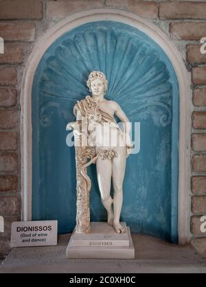 Dionysos Statue gott der Ernte und des Weins auf Griechisch Stockfoto