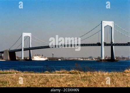 Verrazano Narrows Bridge 1980 Stockfoto