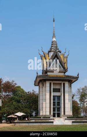 Buddhistische Stupa auf den Tötungsfeldern, Choung Ek, Phnom Penh, Kambodscha Stockfoto