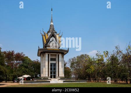 Buddhistische Stupa auf den Tötungsfeldern, Choung Ek, Phnom Penh, Kambodscha Stockfoto