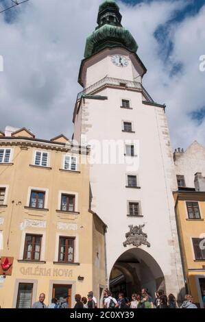 St. Michaels Tor (Michalska brana), eine Wahrzeichen mittelalterliche Festung in Bratislava, Hauptstadt der Slowakei. Der Turm beherbergt heute ein Museum. Stockfoto