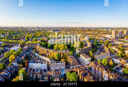 Luftaufnahme des Royal Crescent in the Morning, London, Großbritannien Stockfoto