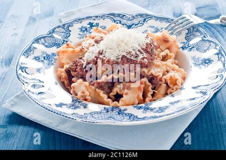 mafalda-Art Pasta mit Ragu Bolognese Stockfoto