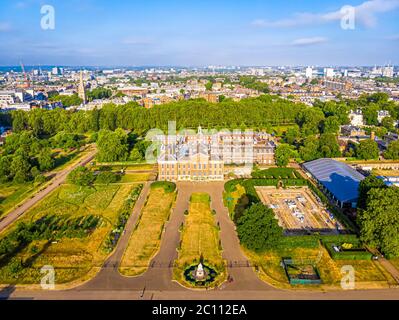 Luftaufnahme des Kensington Palace im Hyde Park, London Stockfoto