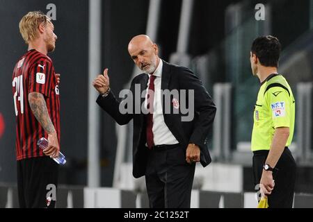 Turin, Italien. 12. Juni, 2020. Spiel hinter verschlossenen Türen Coronavirus Notfall auf dem Foto stefano pioli Kredit: Unabhängige Fotoagentur/Alamy Live News Stockfoto