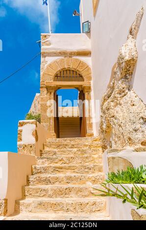 Chrysoskalitissa Kloster ist ein orthodoxe Kloster aus dem 17. Jahrhundert an der Südwestküste der Insel Kreta mit Blick auf das libysche Meer. Stockfoto