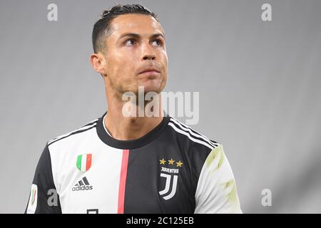 Turin, Italien. 12. Juni 2020. Spiel hinter verschlossenen Türen Coronavirus Notfall abgebildet Cristiano Ronaldo Kredit: Unabhängige Fotoagentur / Alamy Live News Stockfoto